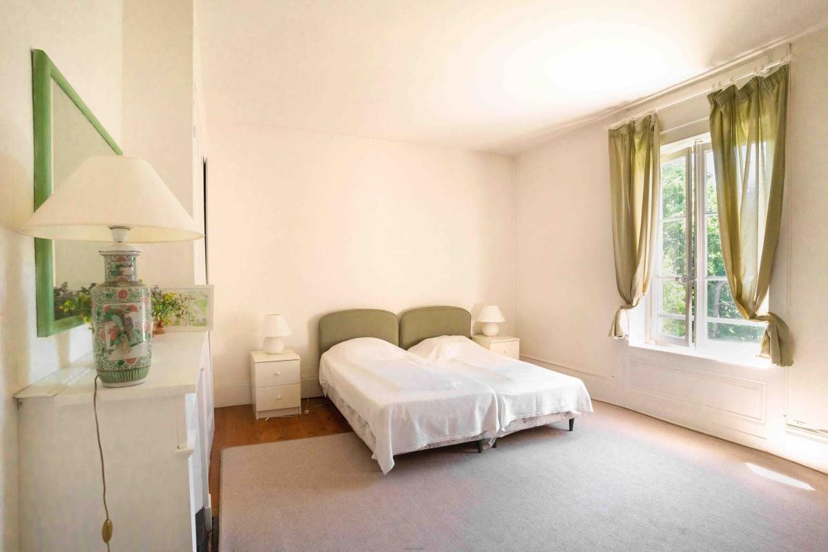Maison à vendre, 325m², Sainte-Foy-lès-Lyon