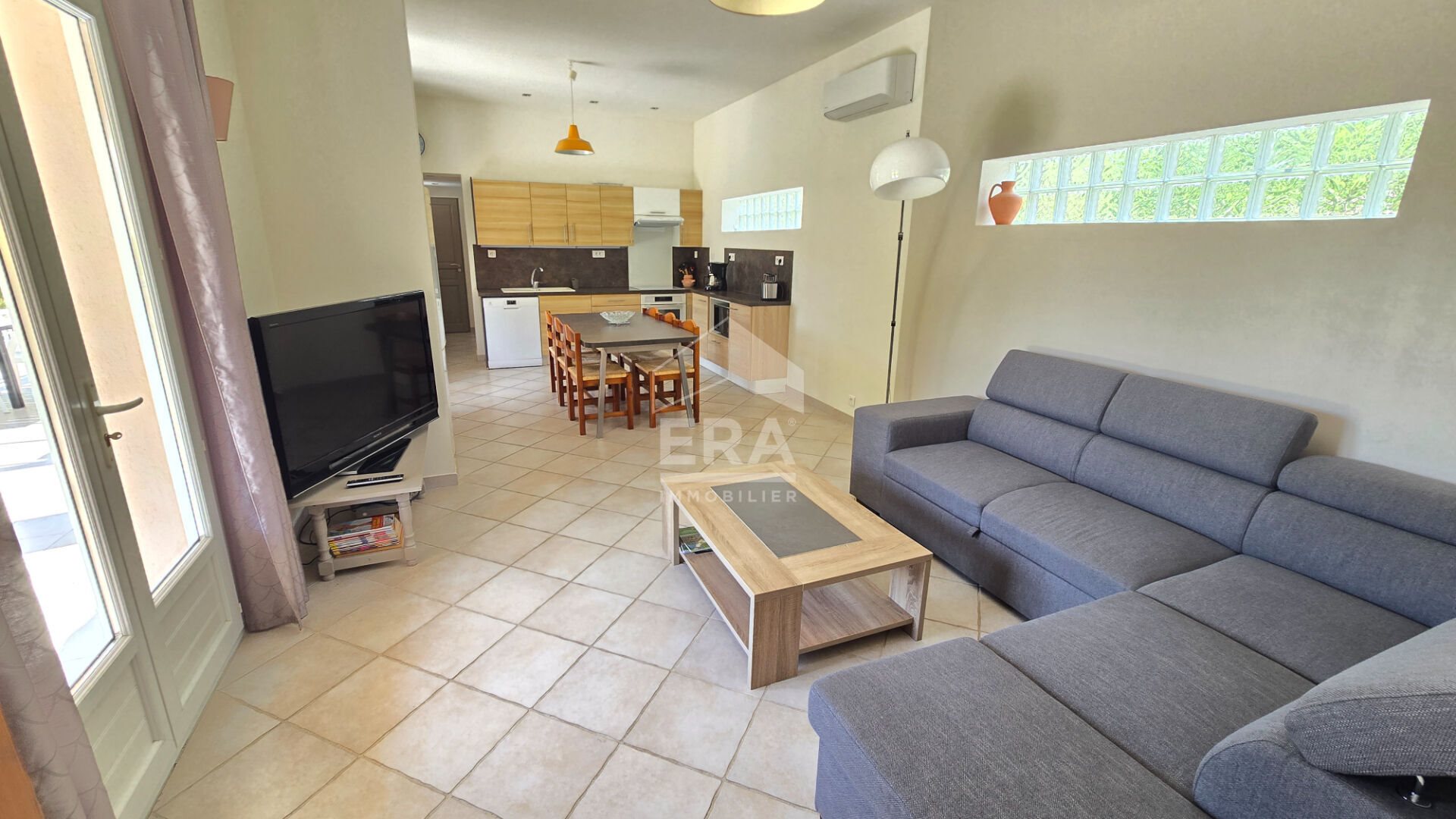 Maison à vendre, 83m², Saint-Mitre-les-Remparts