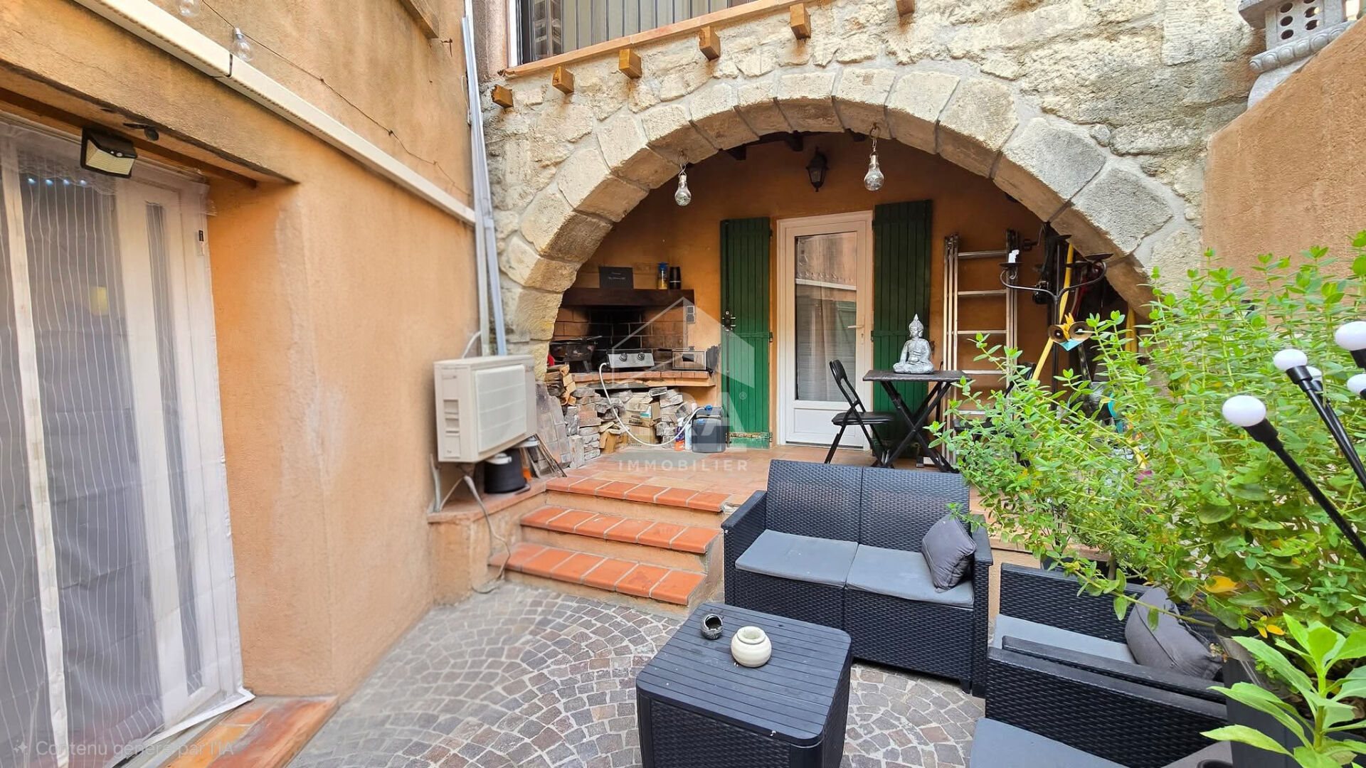 Maison à vendre, 73m², Saint-Mitre-les-Remparts