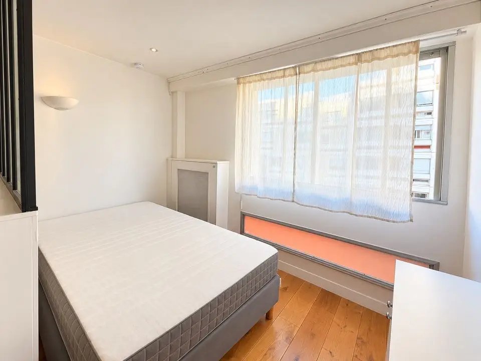Appartement à louer, 23m², Paris 18ème