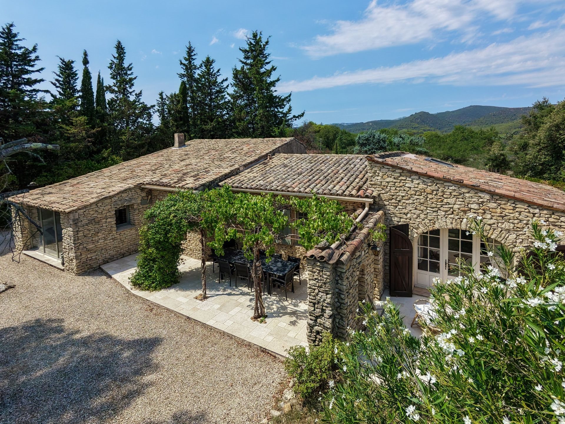 Maison à vendre, 240m², Lauris