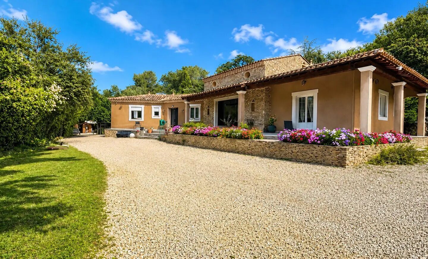 Maison à vendre, 307m², Nîmes