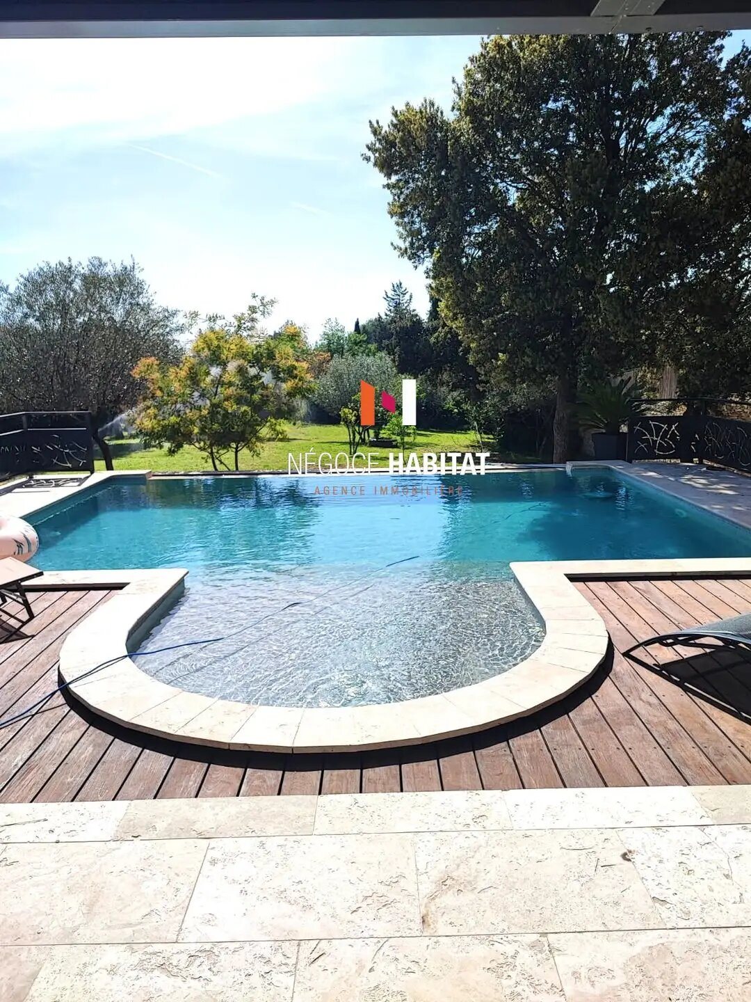 Maison à vendre, 307m², Nîmes
