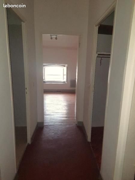 Appartement à louer, 73m², Aups