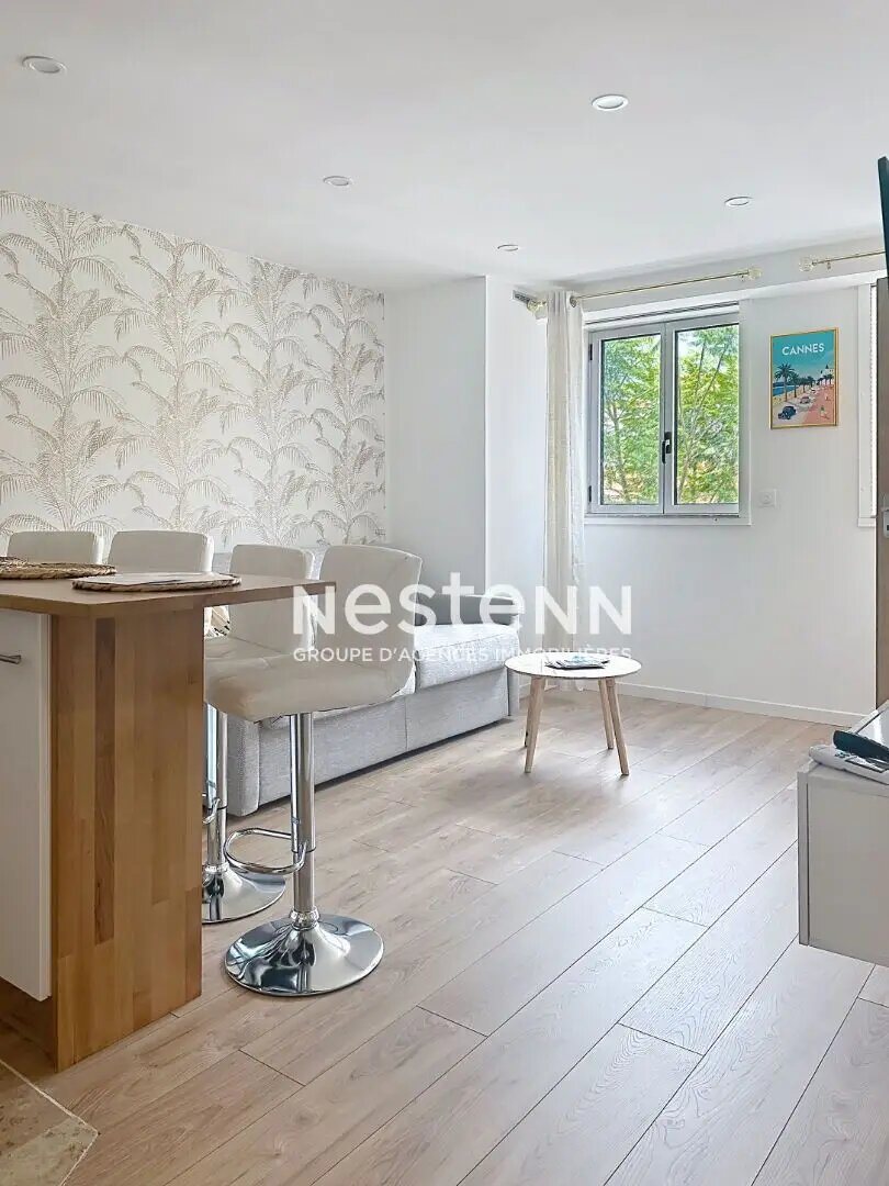 Appartement à louer, 28m², Cannes-la-Bocca