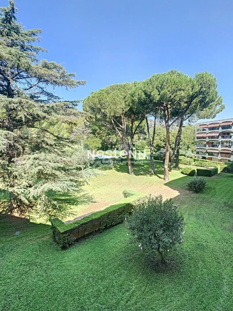 Appartement à louer, 31m², Mandelieu-la-Napoule