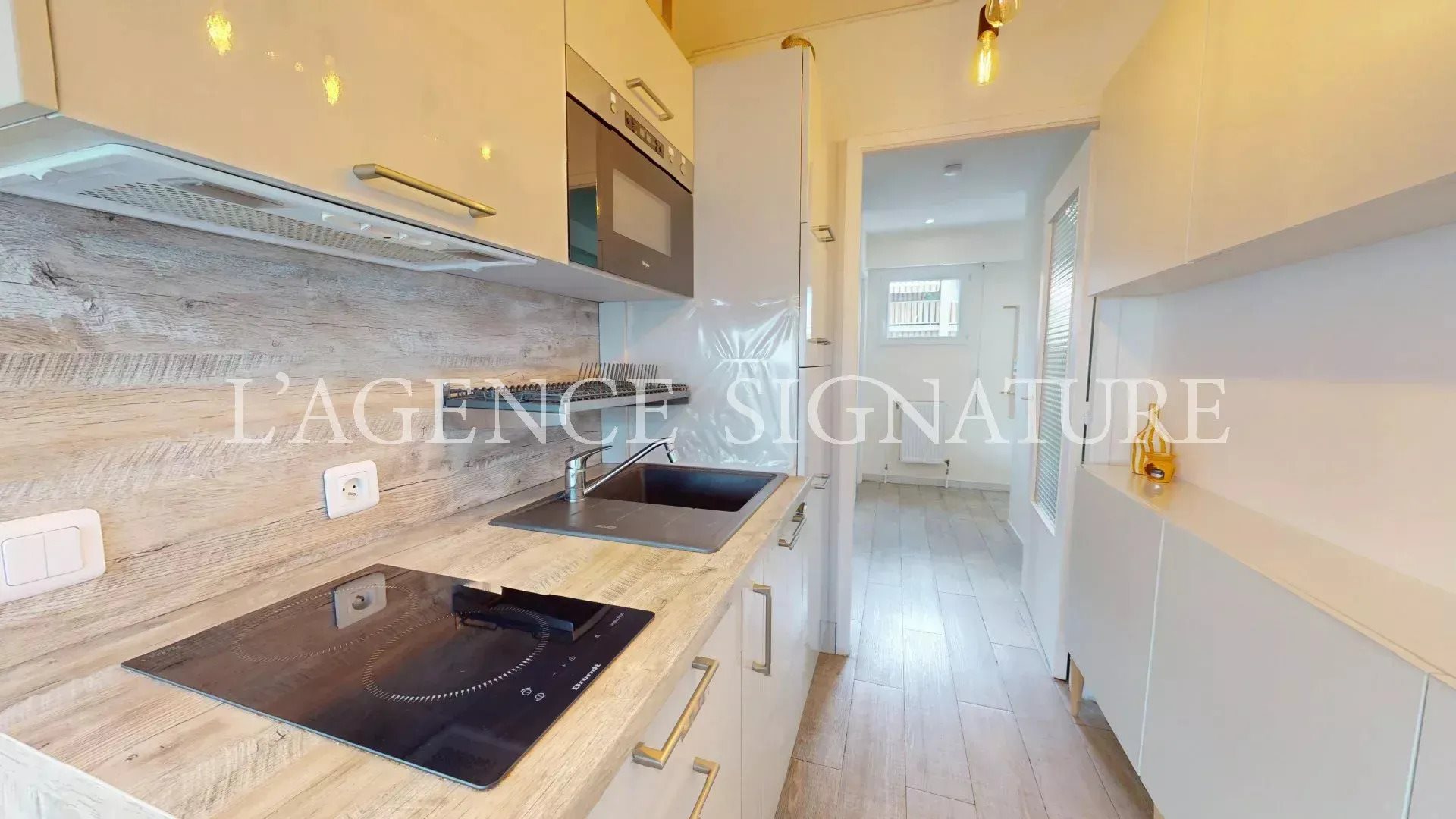 Appartement à louer, 34m², Saint-Laurent-du-Var