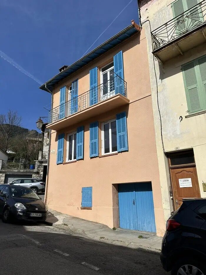 Maison à vendre, 101m², Roquebillière