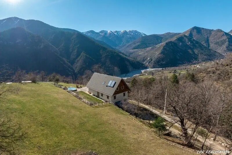 Maison à vendre, 98m², Saint-Martin-Vésubie