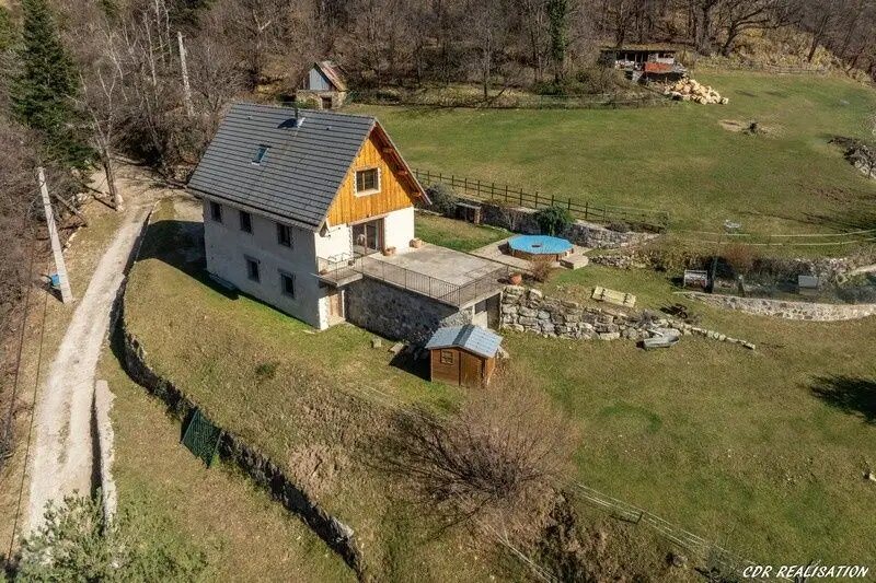 Maison à vendre, 98m², Saint-Martin-Vésubie