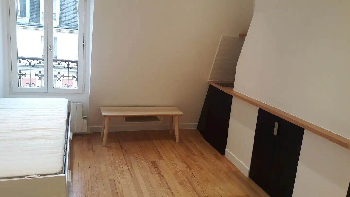 Appartement à louer, 15m², Paris 18ème