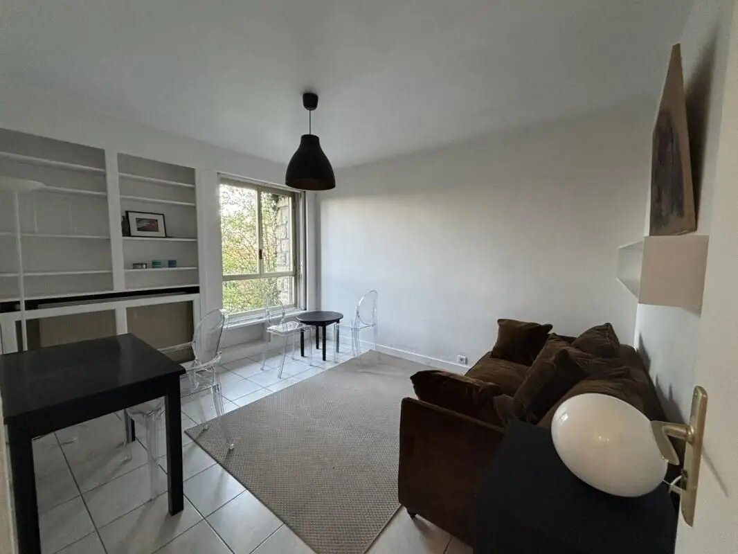 Appartement à louer, 26m², Saint-Cloud