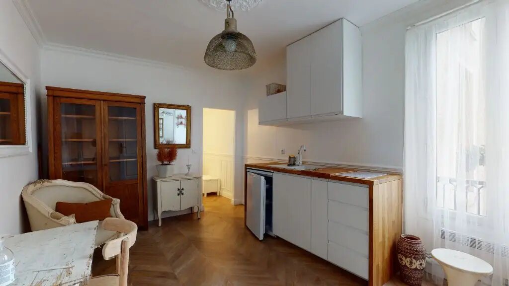 Appartement à louer, 22m², Paris 10ème