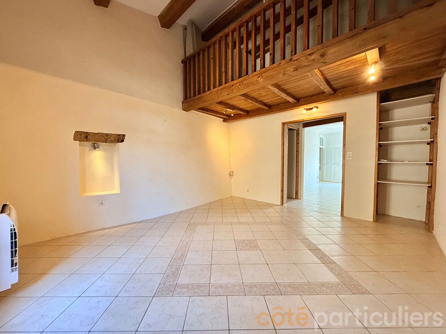 Maison à louer, 79m², Calvisson