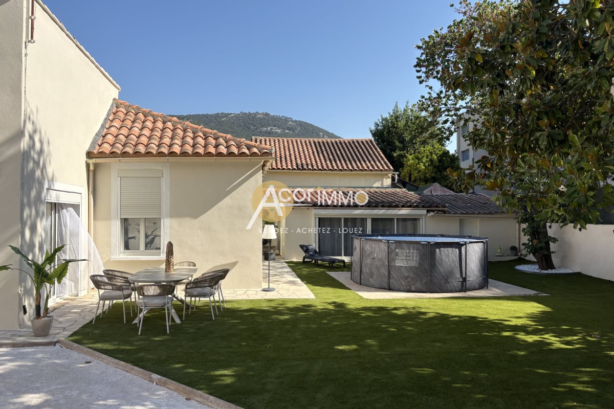 Maison à vendre, 100m², Toulon