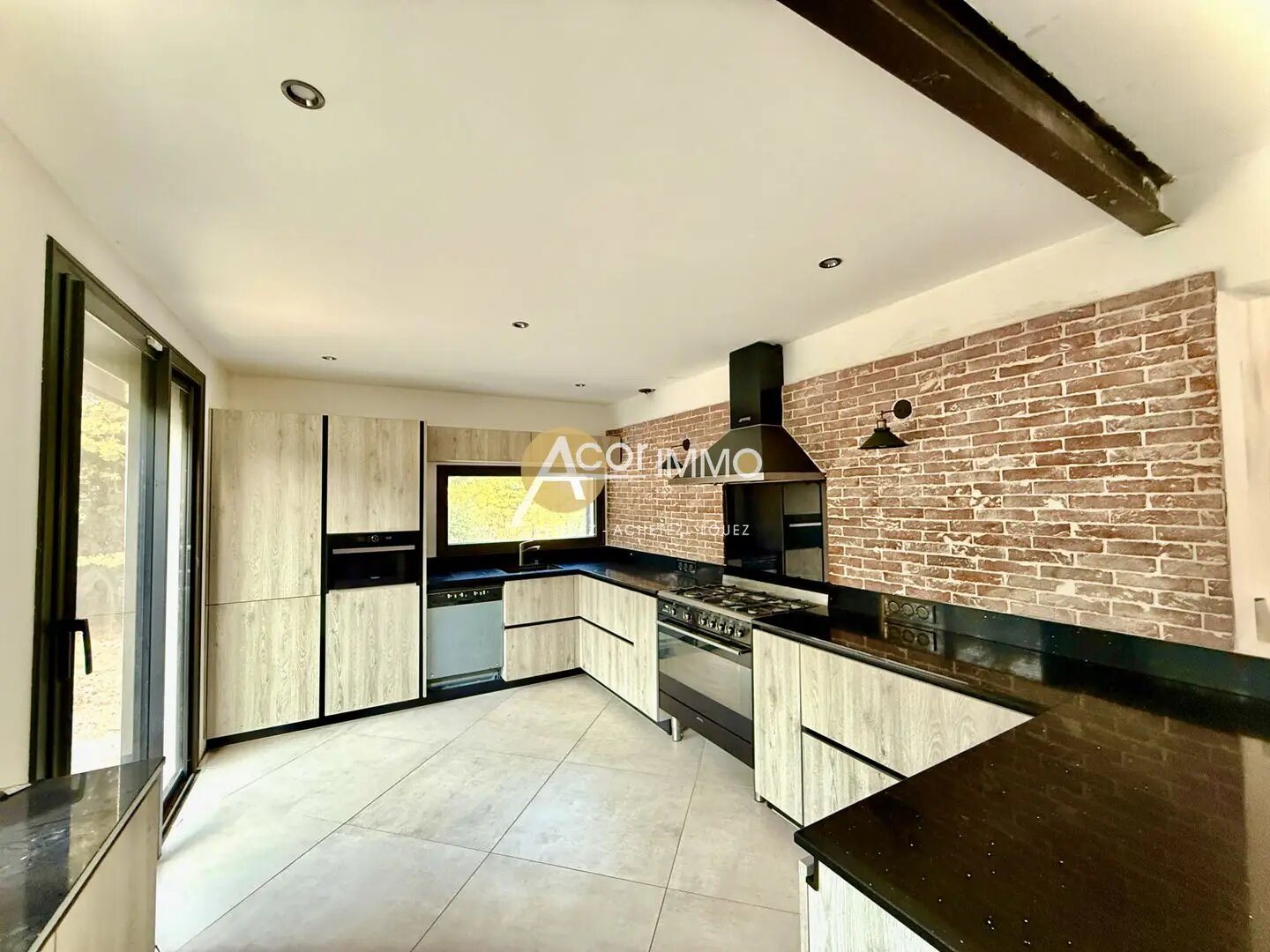 Maison à vendre, 192m², Cuers