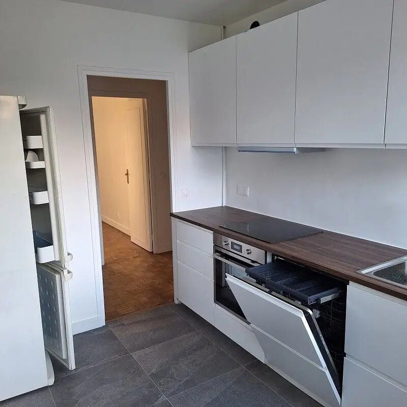Appartement à louer, 76m², Châtillon