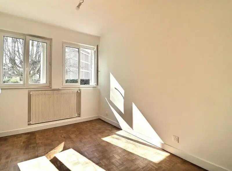 Appartement à louer, 76m², Châtillon