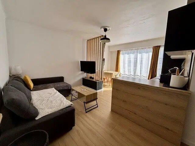 Appartement à louer, 50m², Vallauris