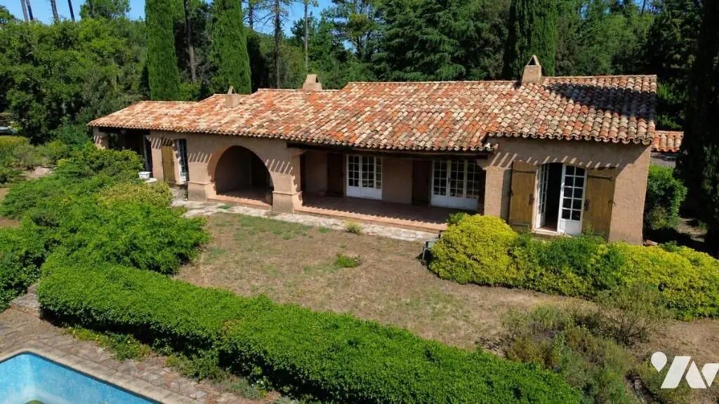 Maison à vendre, 125m², Le Muy