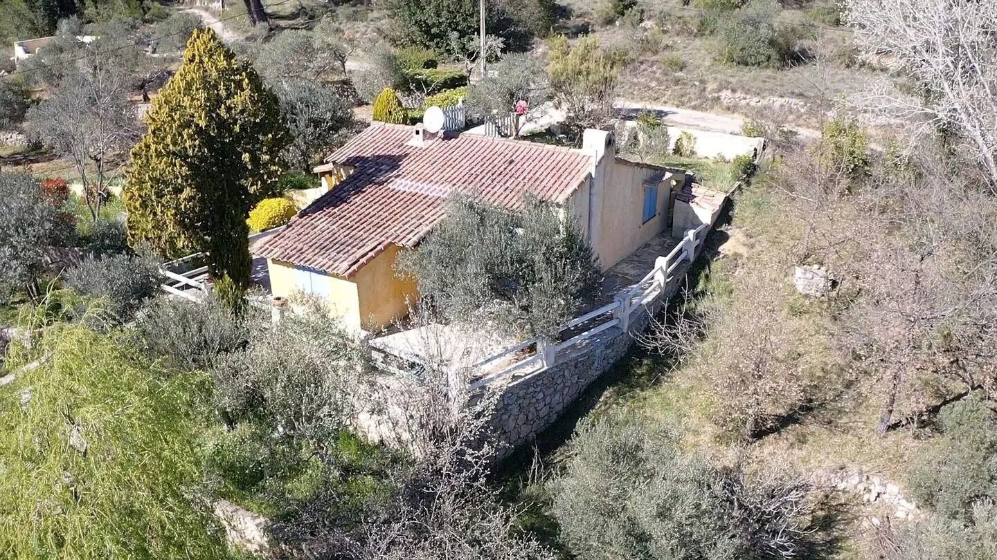 Maison à vendre, 68m², Barjols