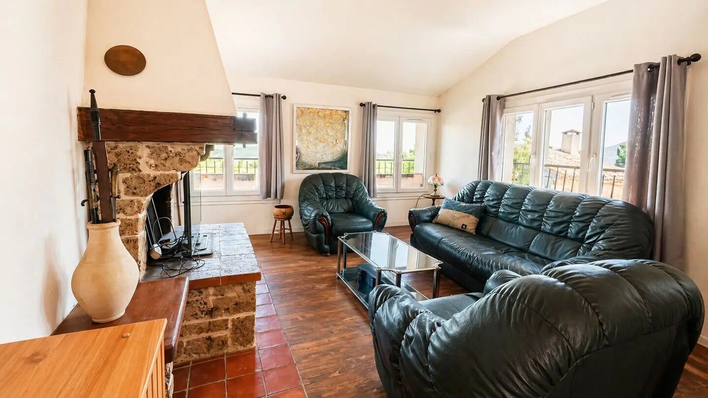 Maison à vendre, 118m², Montmeyan
