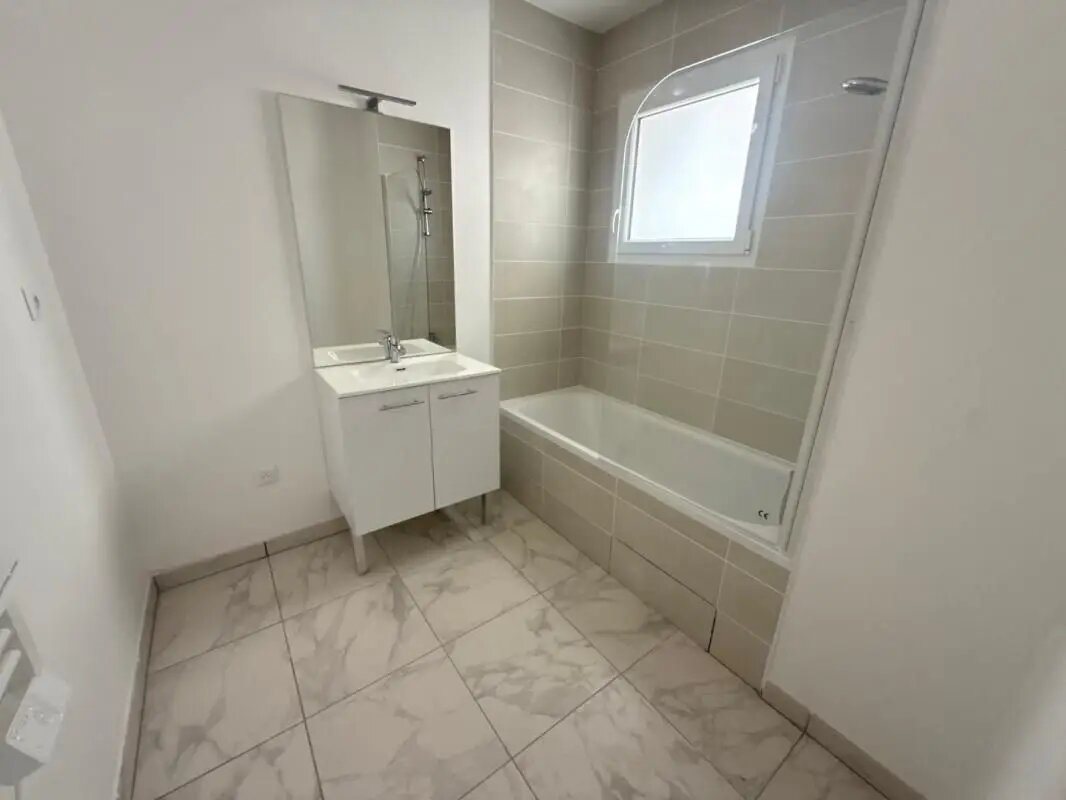 Appartement à louer, 63m², Castelginest