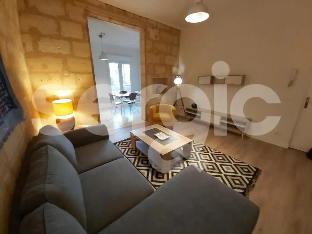 Appartement à louer, 46m², Bordeaux