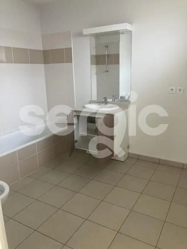 Appartement à louer, 43m², Lormont