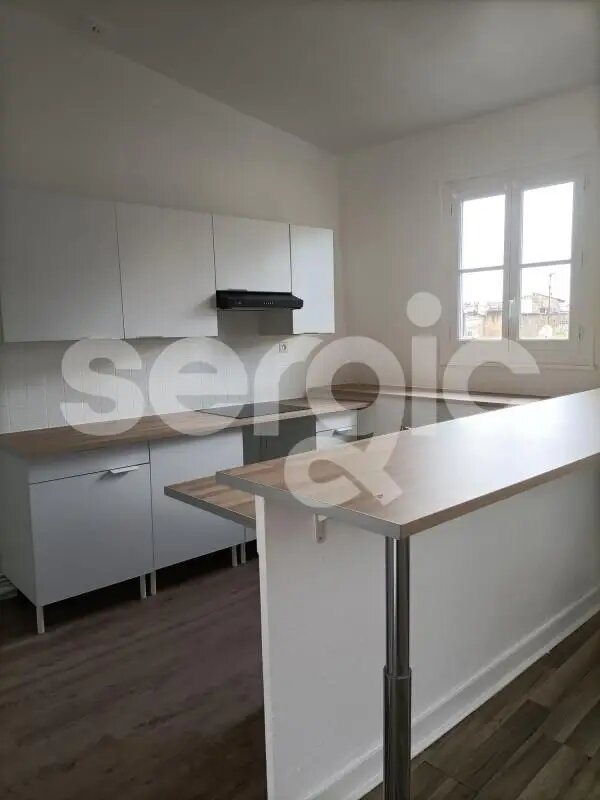 Appartement à louer, 82m², Bordeaux