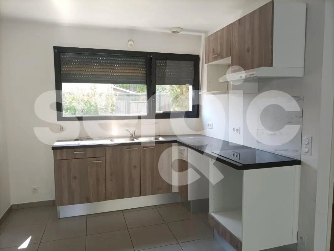 Maison à louer, 98m², Saint-Médard-en-Jalles