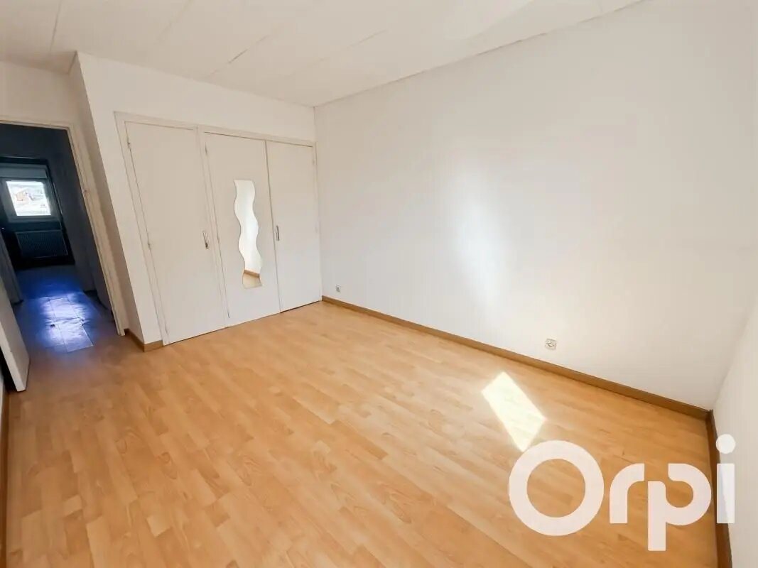 Appartement à louer, 80m², Bollène