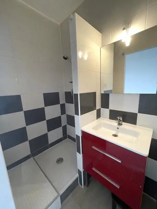 Appartement à louer, 19m², Bollène