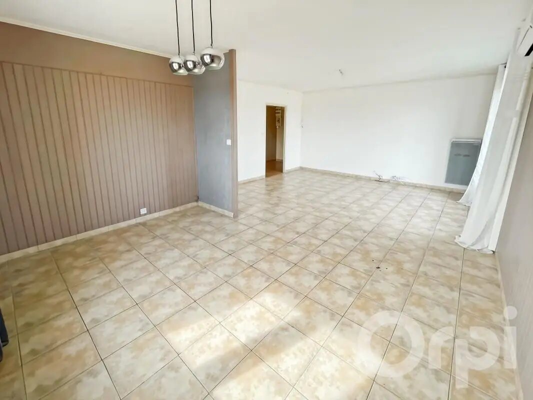 Appartement à louer, 80m², Bollène