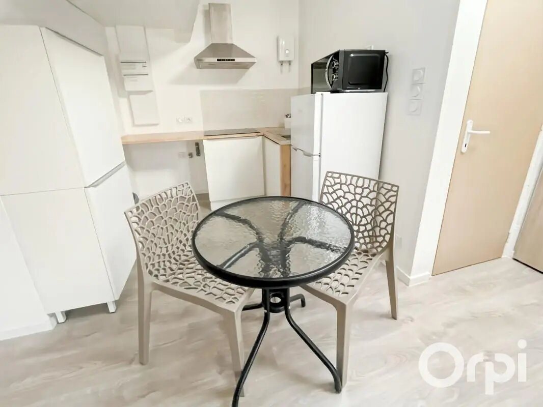 Appartement à louer, 25m², Bollène