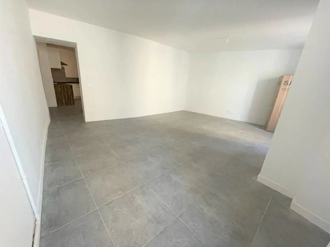 Maison à louer, 92m², Bollène