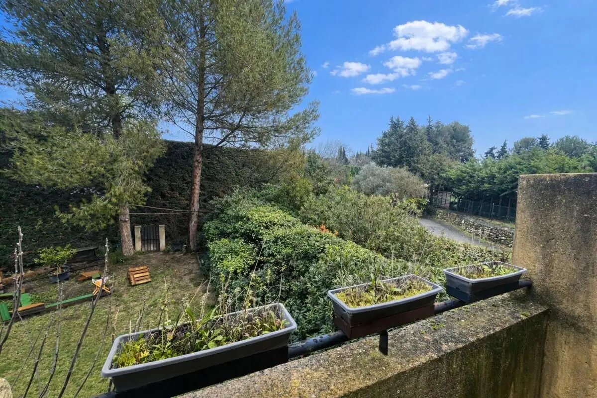 Appartement à louer, 71m², Saint-Cannat
