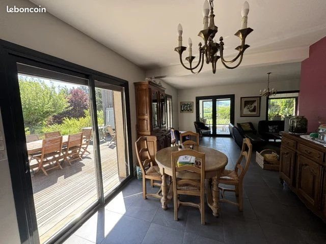 Maison à vendre, 191m², Saint-Honoré