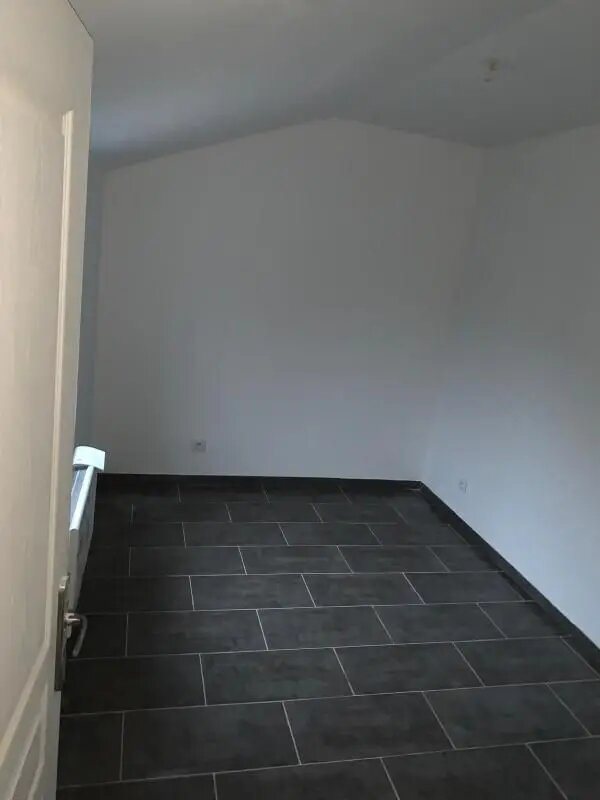 Appartement à louer, 28m², Maubeuge