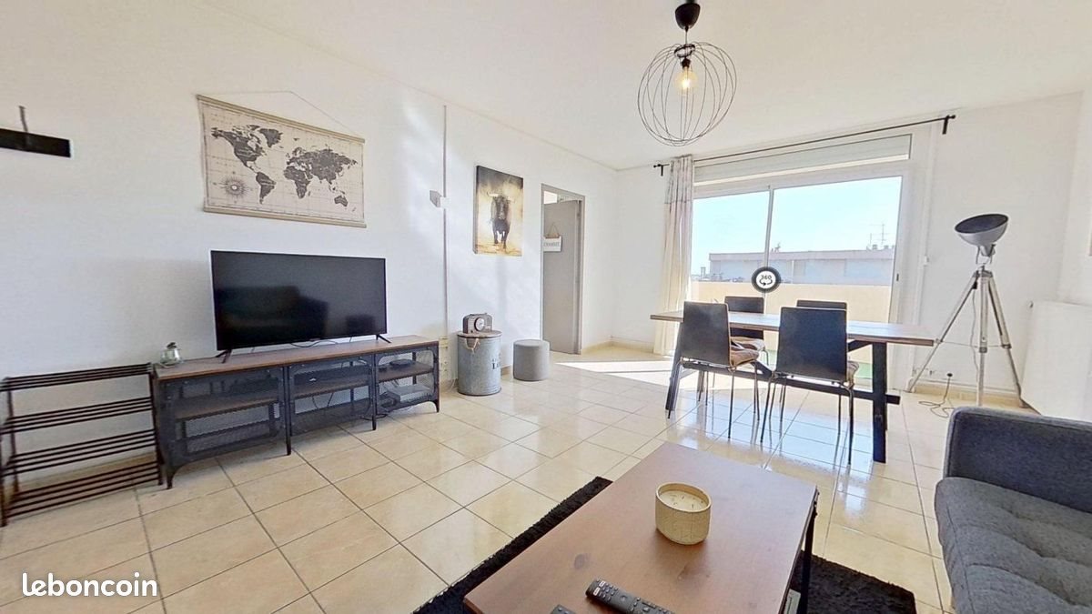 Appartement à louer, 82m², Nîmes