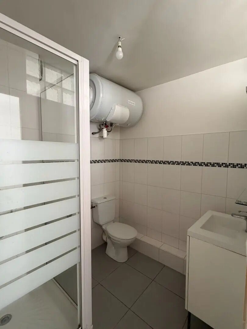 Appartement à louer, 33m², Pélissanne
