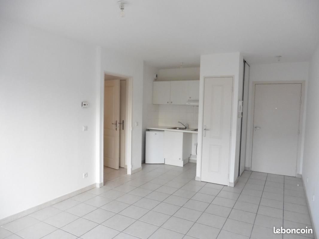 Appartement à louer, 37m², Saint-Genis-Laval