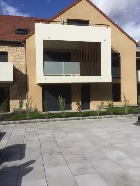 Appartement à louer, 64m², Vert-Saint-Denis