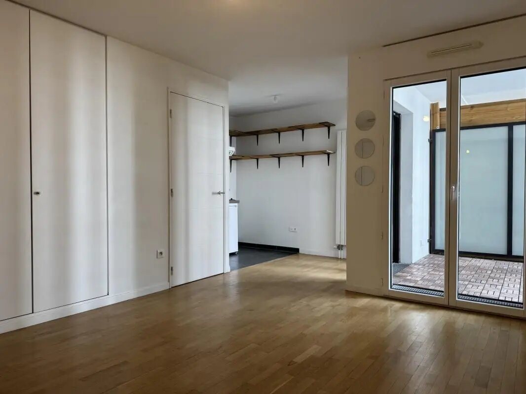 Appartement à louer, 29m², Suresnes