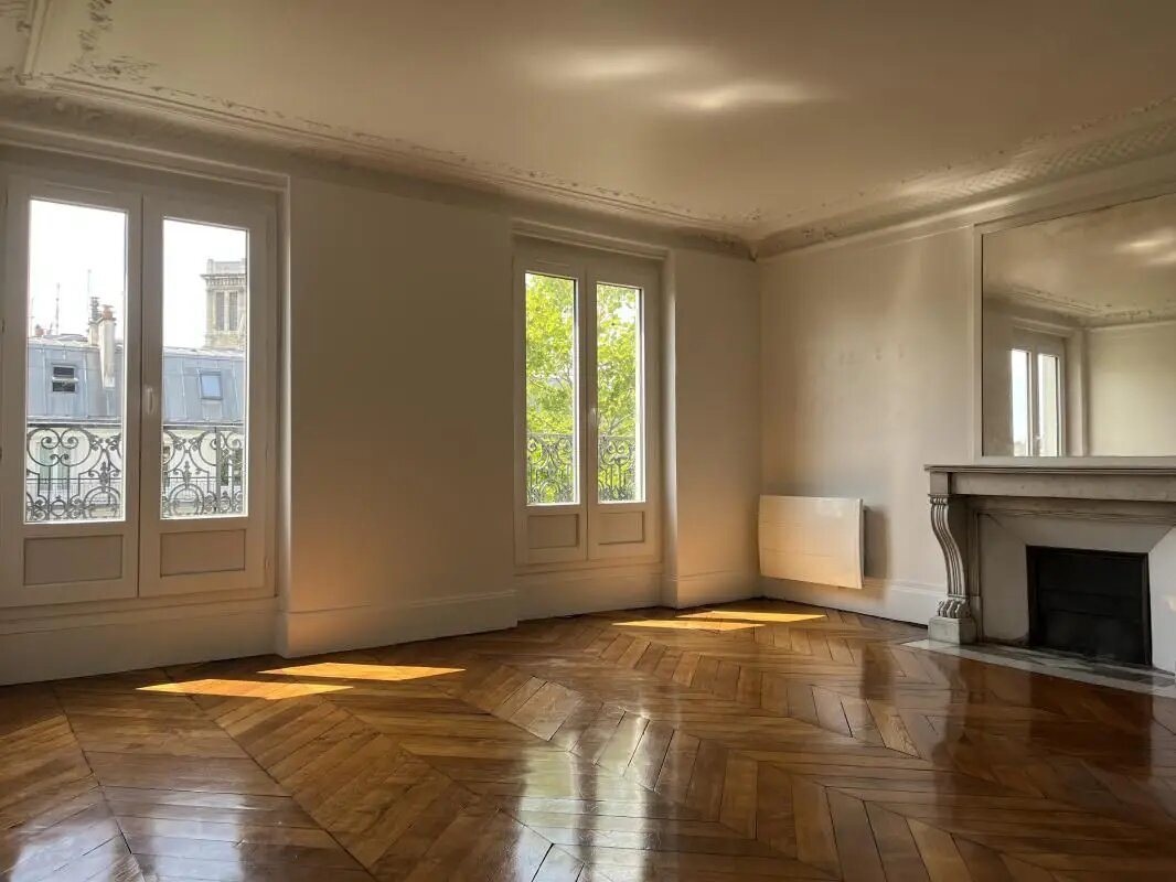 Appartement à louer, 74m², Paris 10ème