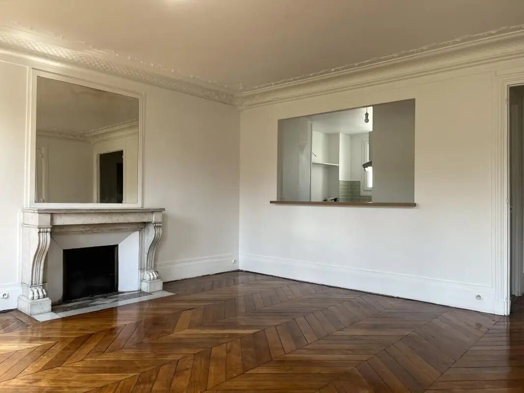 Appartement à louer, 74m², Paris 10ème