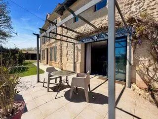 Maison à vendre, 280m², Pujols-sur-Ciron