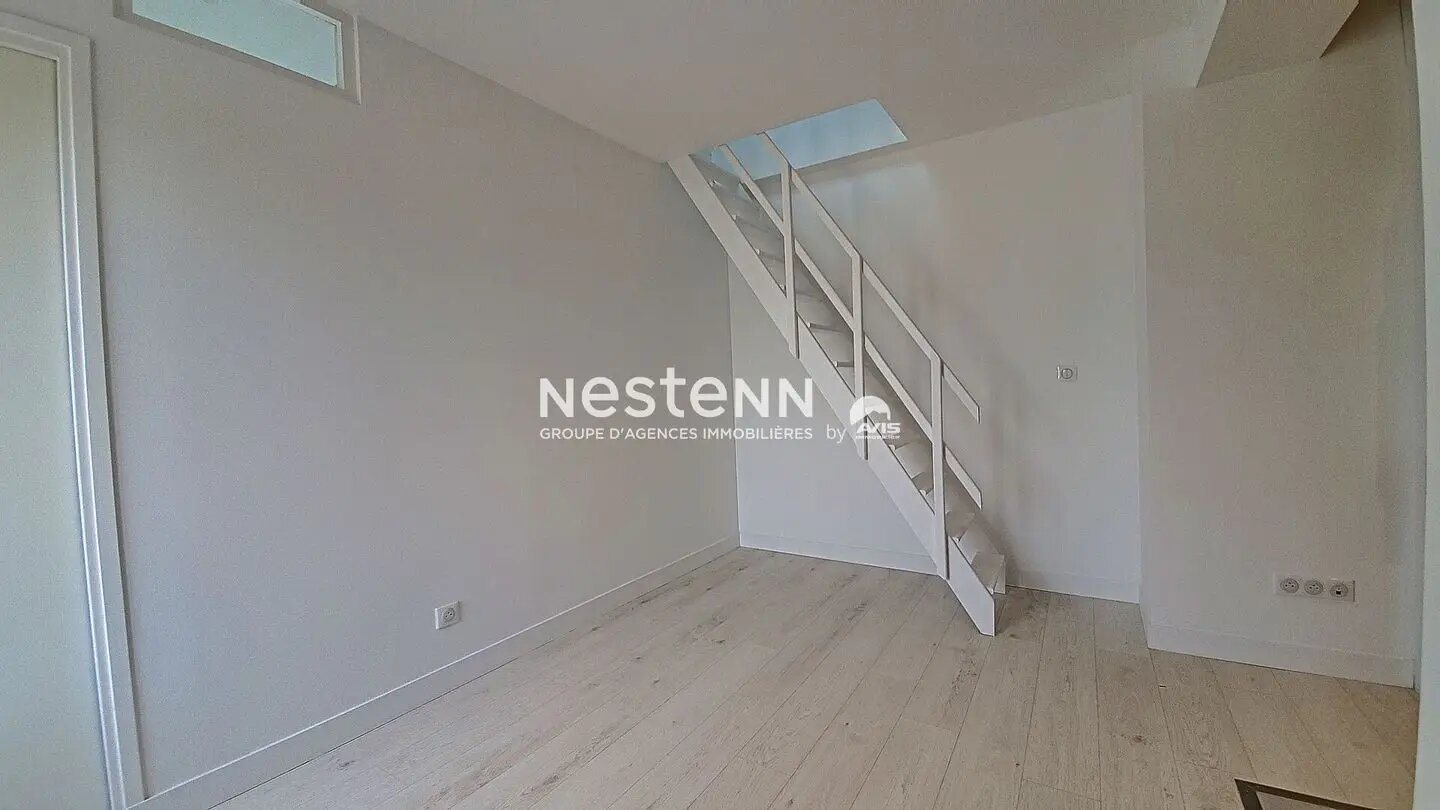 Appartement à louer, 16m², Saint-Cyr-l'Ecole