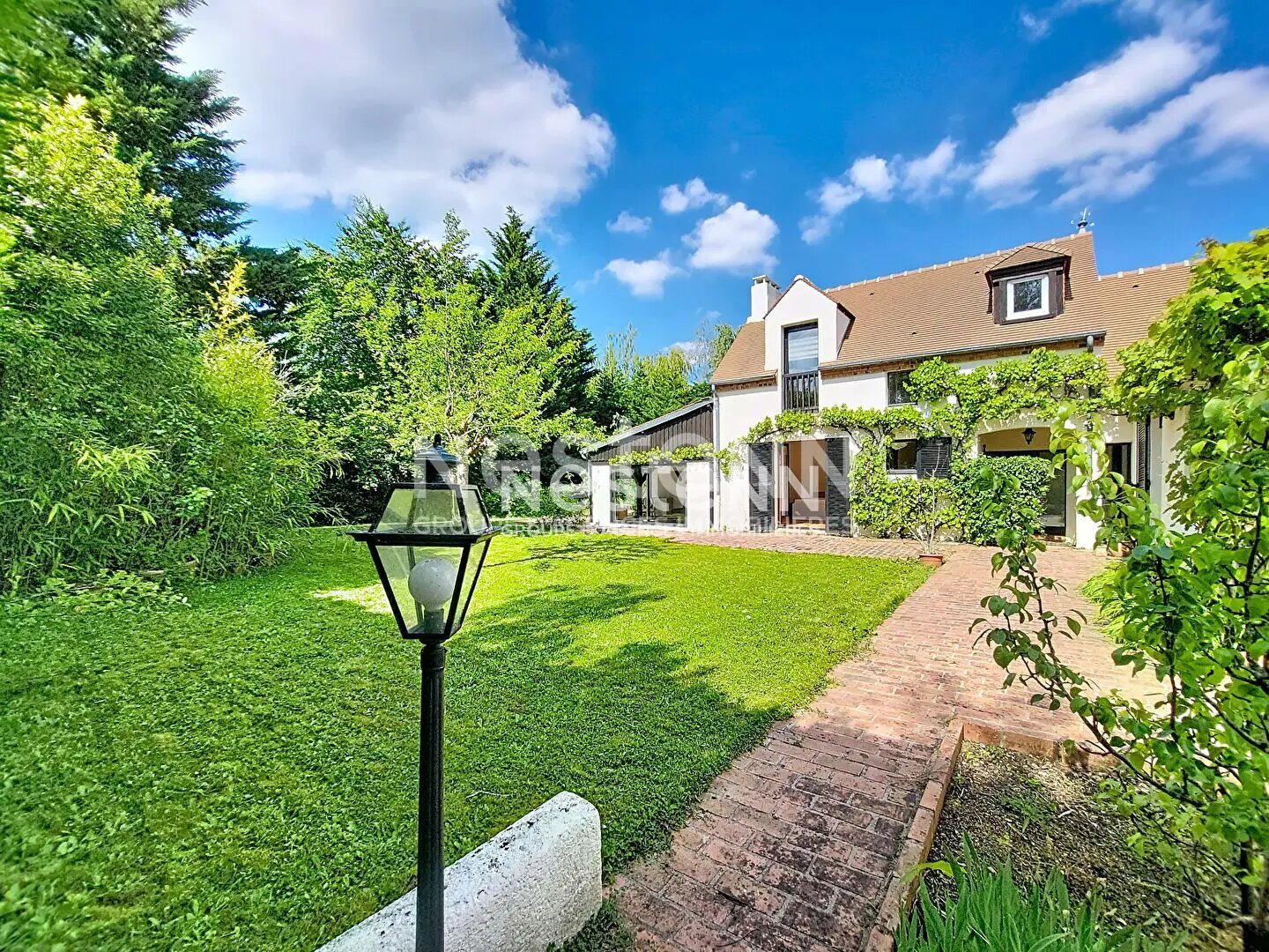 Maison à louer, 141m², Noisy-le-Roi