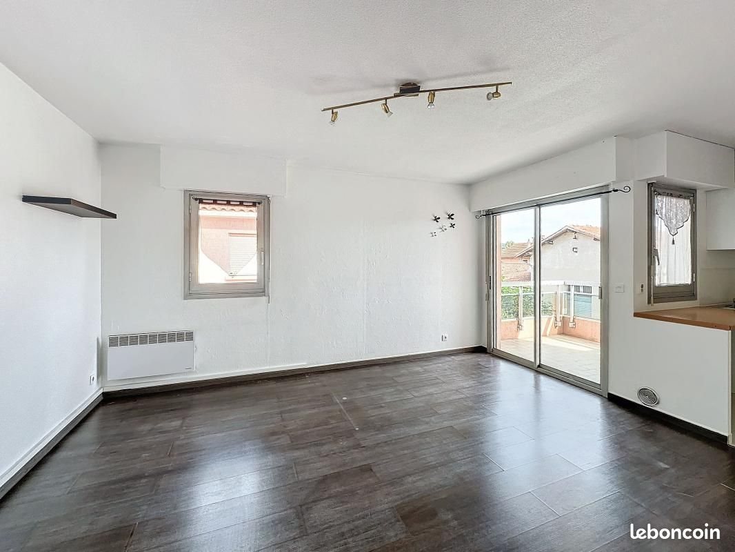 Appartement à louer, 40m², Vallauris